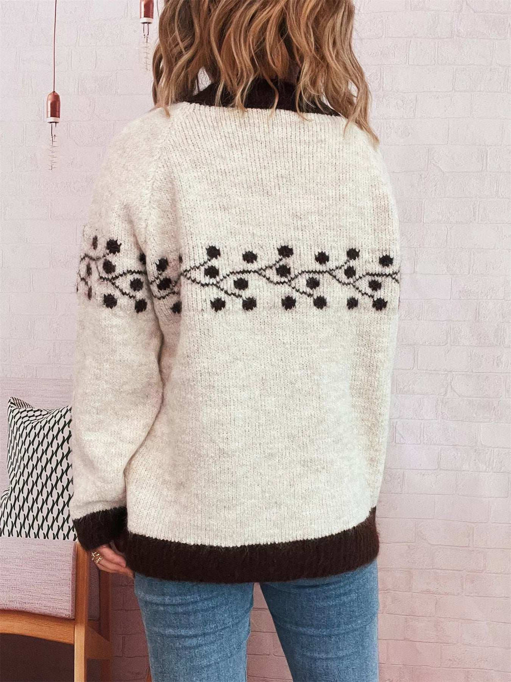 Contrast Hem Round Neck Sweater - Trendsi - Flyclothing LLC