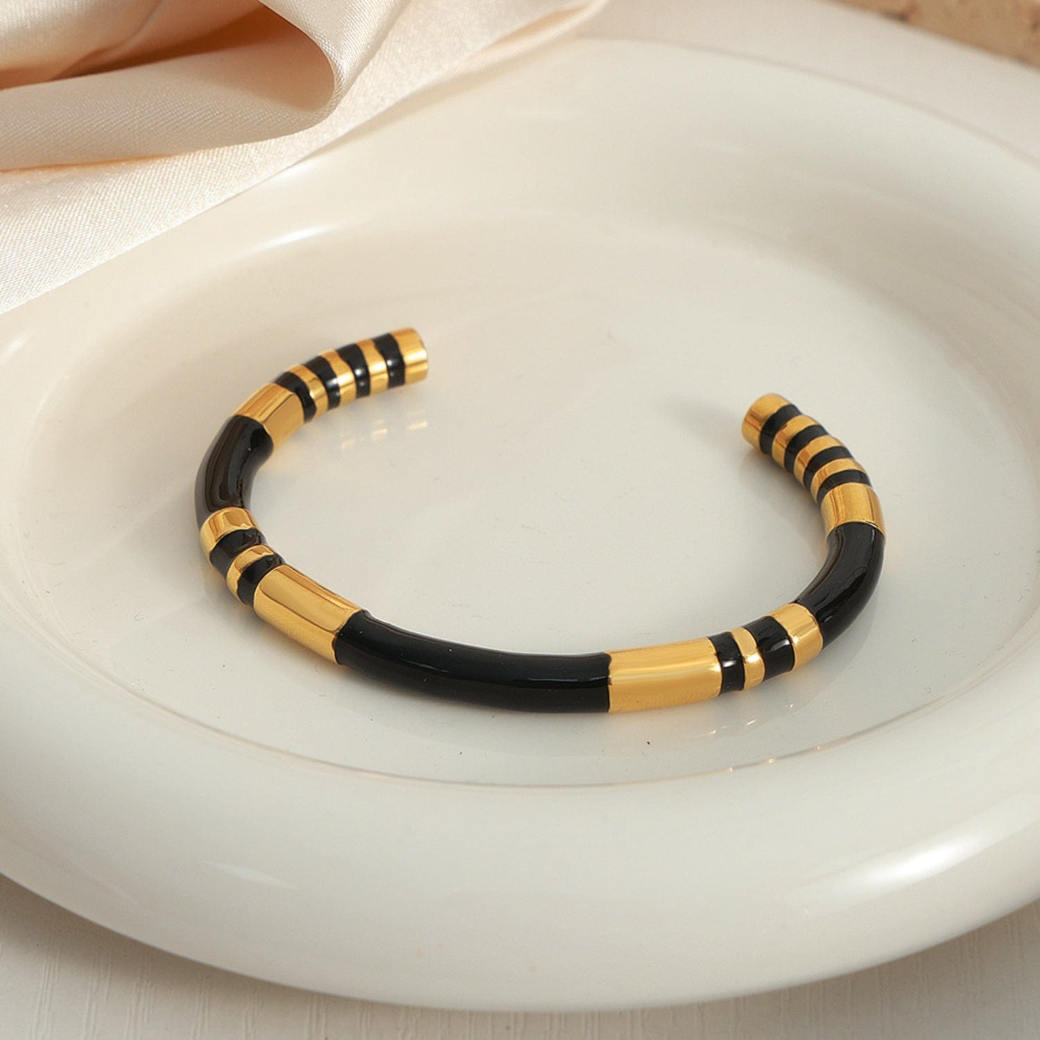 Enamel Titanium Steel Cuff Bracelet - Trendsi