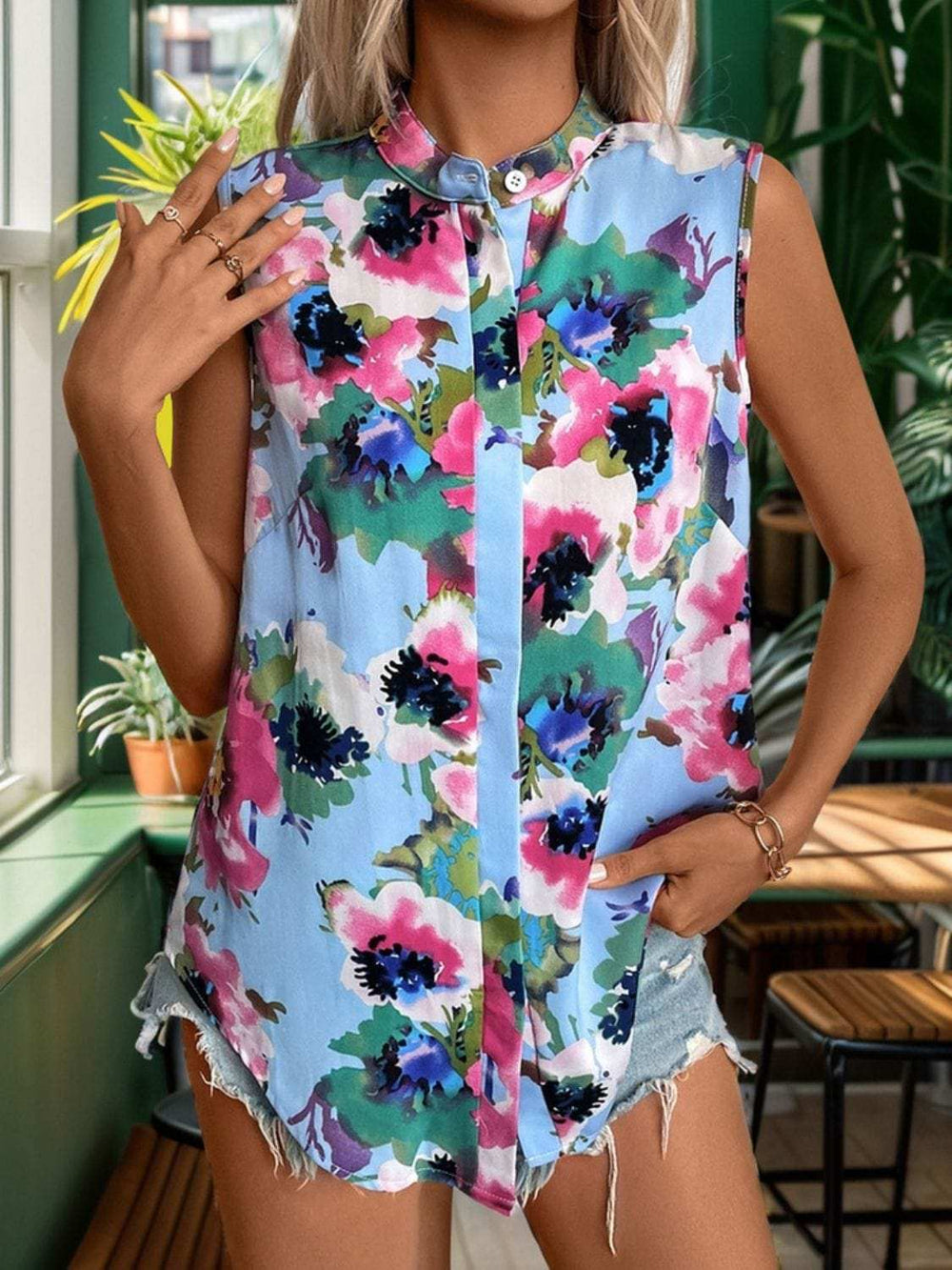 Printed Round Neck Sleeveless Blouse - Trendsi - Flyclothing LLC