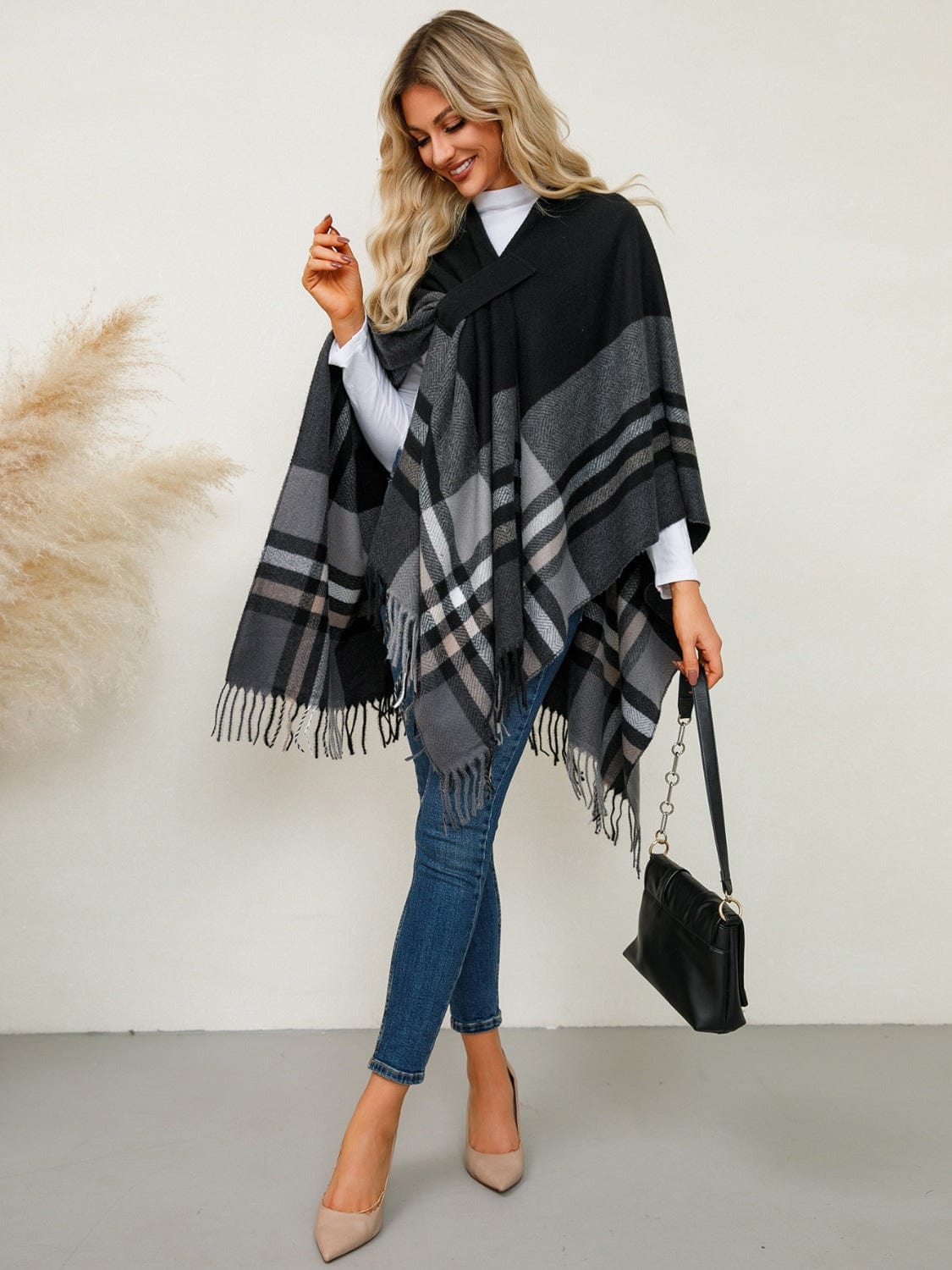Fringe Contrast Plaid Poncho - Trendsi