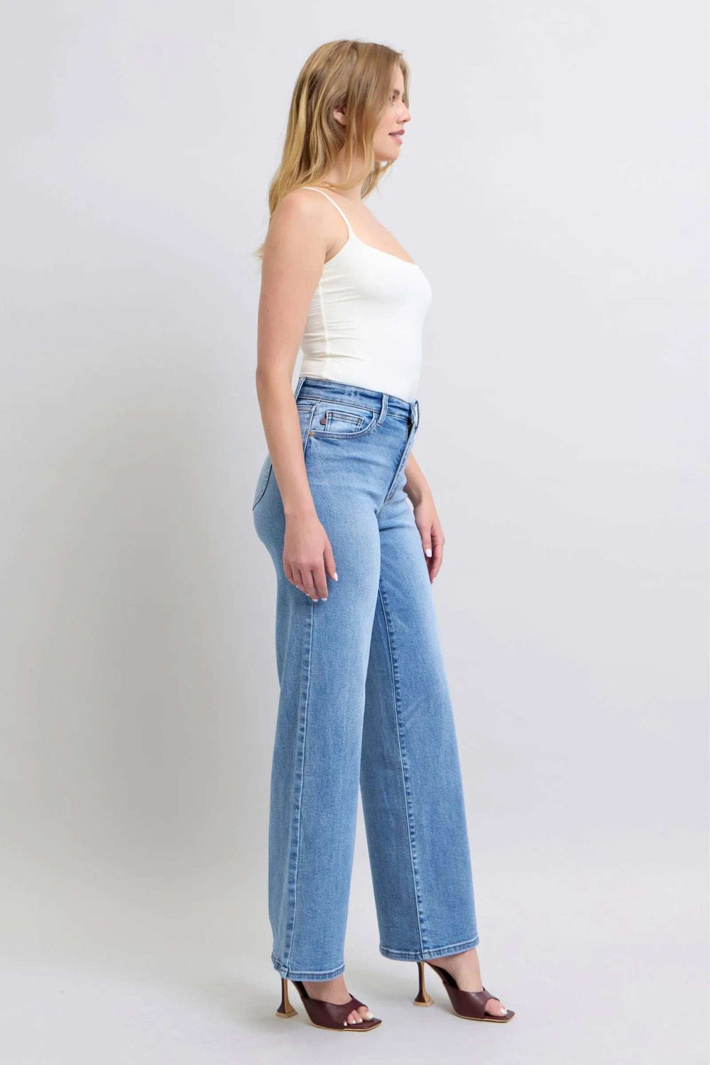 Judy Blue Full Size Wide Leg Jeans with Pockets - Trendsi - Flyclothing LLC