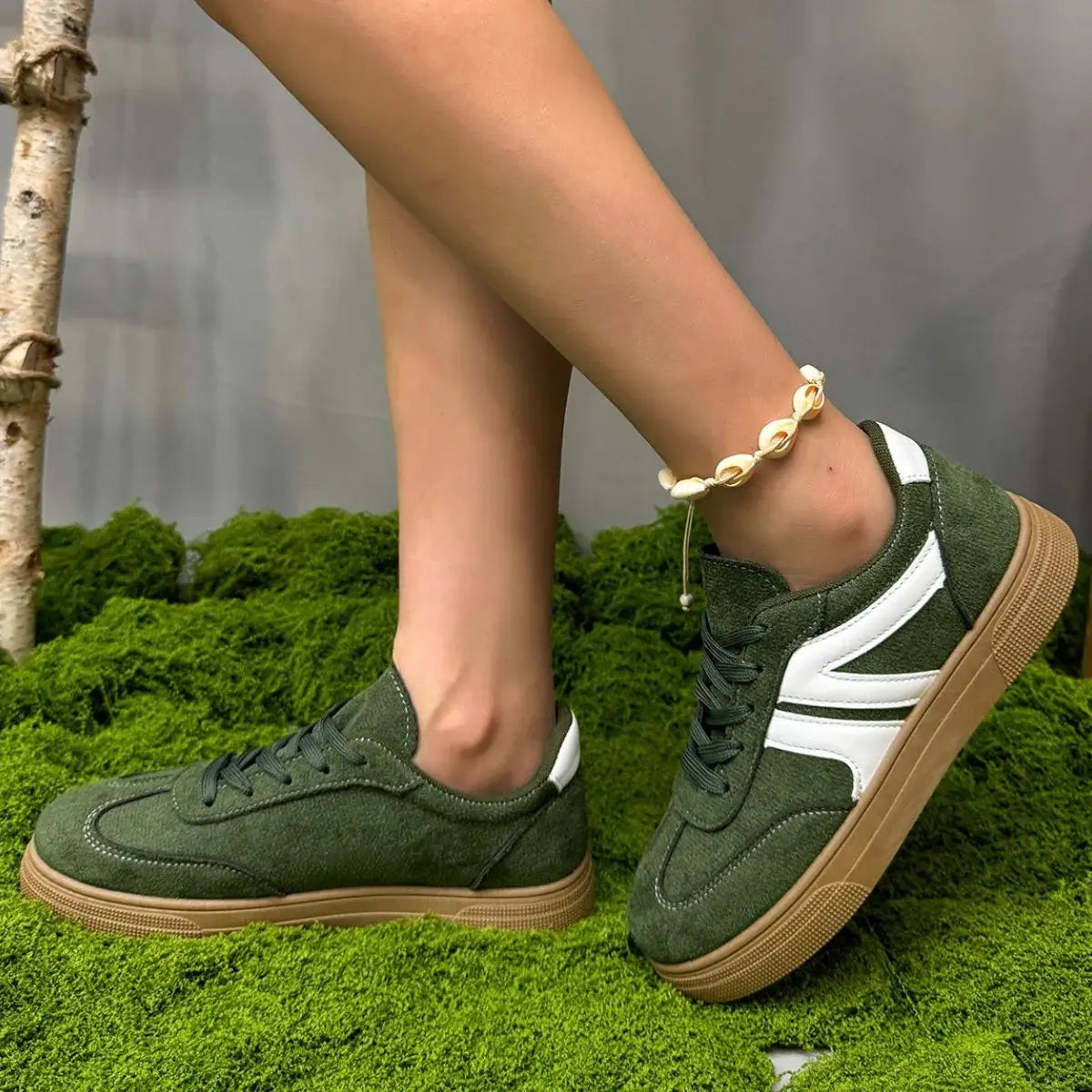 Lace Up Round Toe Contrast Sneakers - Trendsi - Flyclothing LLC