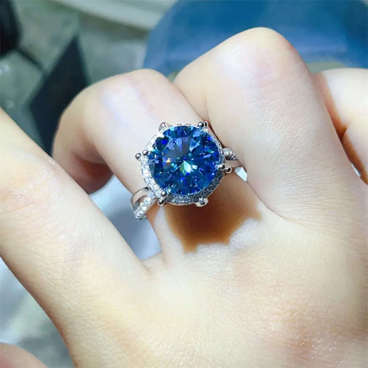 5 Carat Moissanite Halo Engagement Ring - Trendsi - Flyclothing LLC