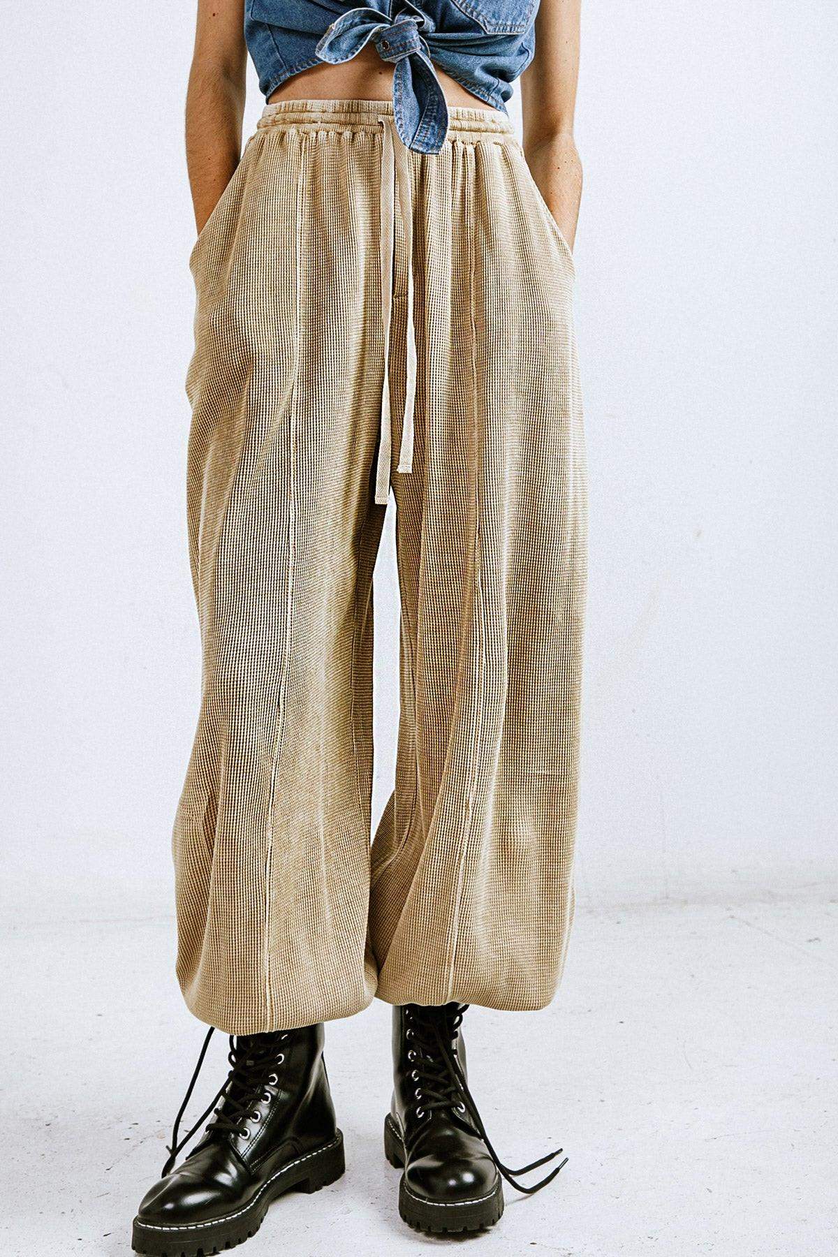 A CHILL MOMENT JOGGER PANTS - Flying Tomato - Flyclothing LLC