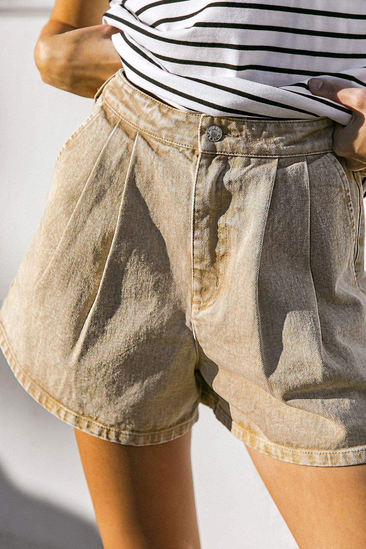 BETTER DAYS AHEAD TWILL SHORTS - Flying Tomato - Flyclothing LLC