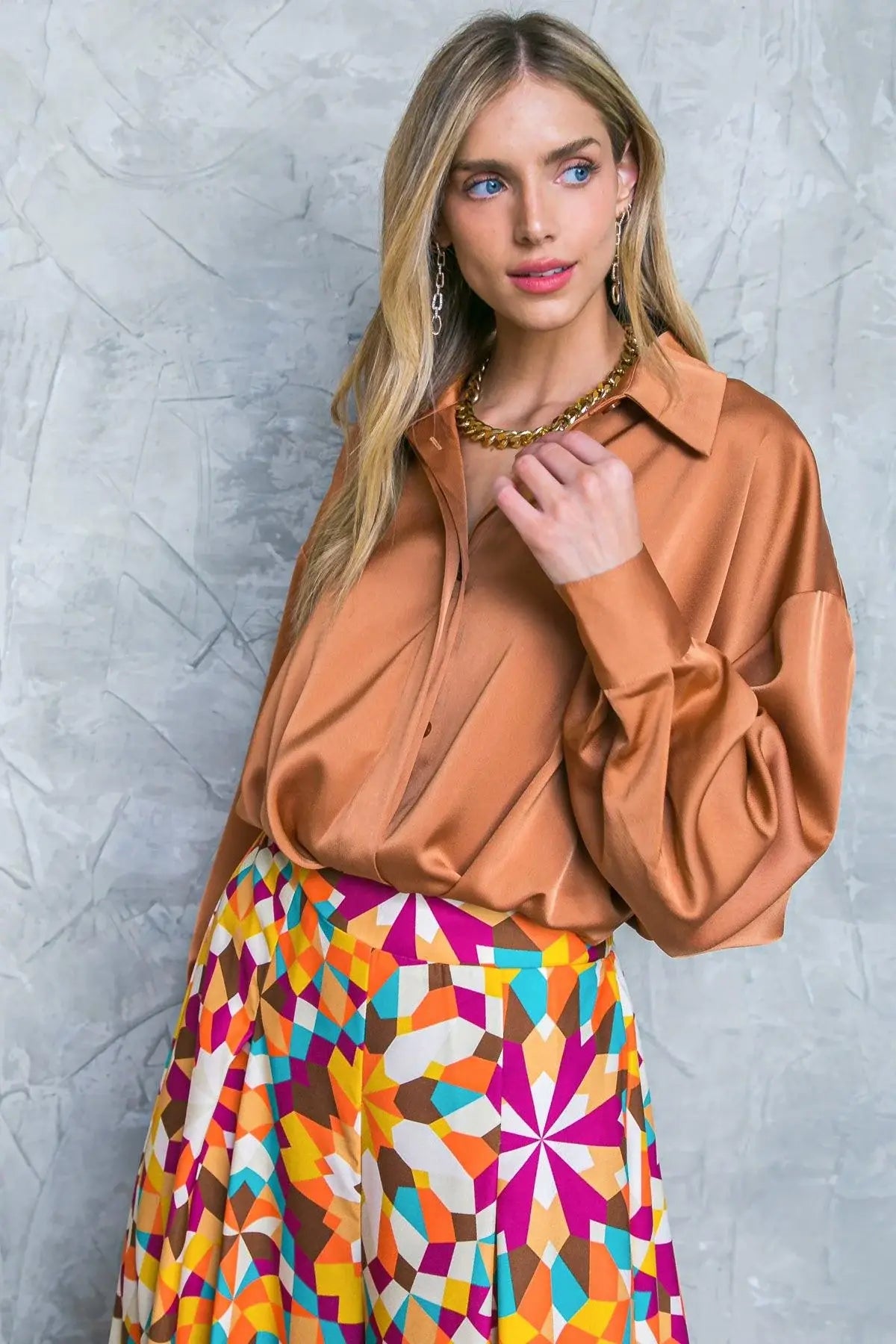 GRACEFUL MOVEMENTS WOVEN TOP - Flying Tomato - Flyclothing LLC