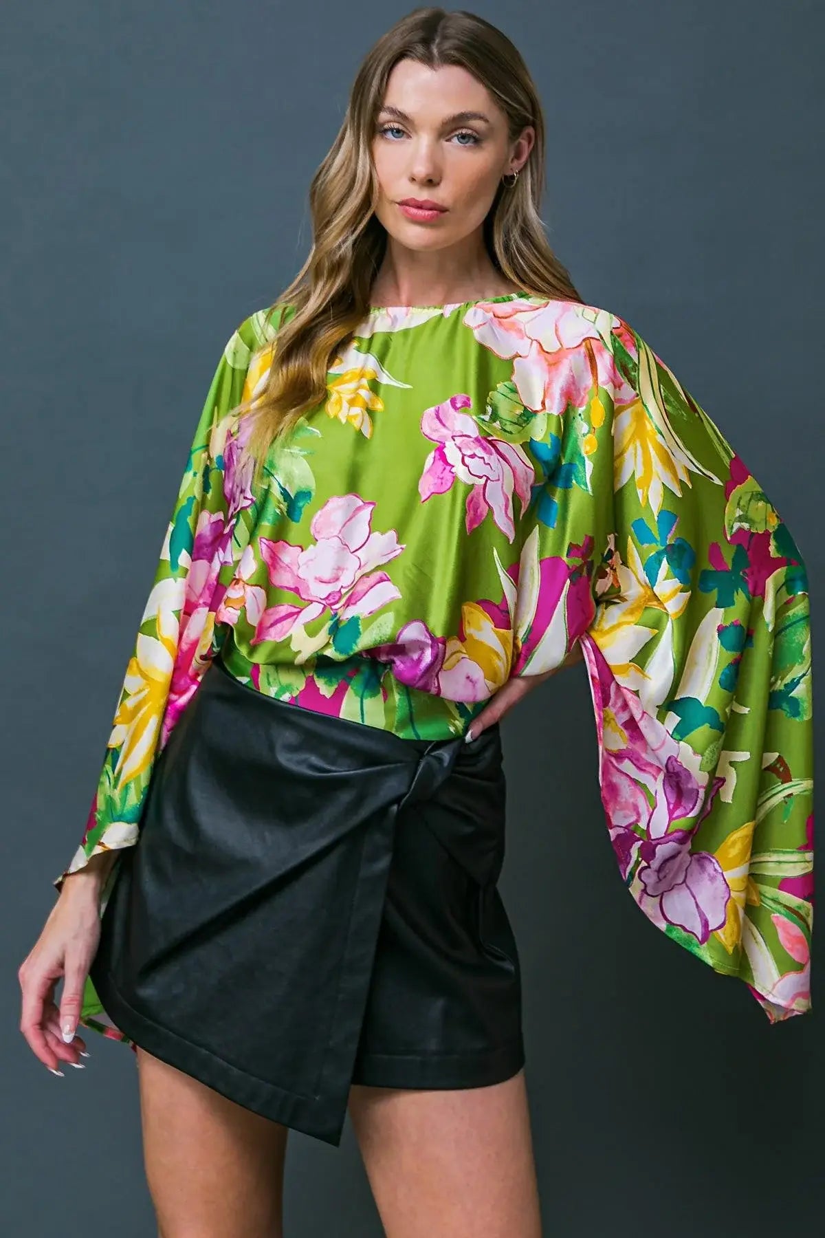 EXTRAVAGANT PRESENCE WOVEN TOP - Flying Tomato - Flyclothing LLC