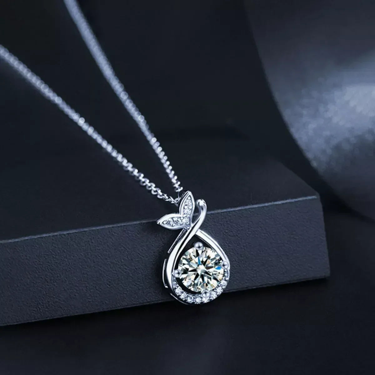 1 Carat Moissanite Pendant Necklace - Trendsi - Flyclothing LLC
