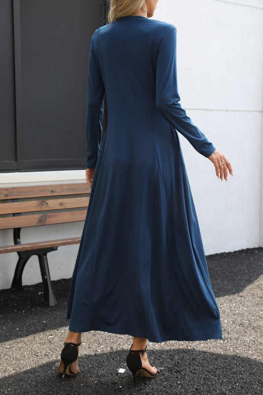Round Neck Long Sleeve Maxi Dress with Pockets - Trendsi