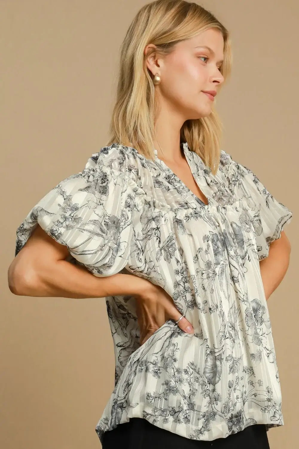 Umgee Full Size Floral Print Metallic Ruffle Blouse Plus Size - Trendsi - Flyclothing LLC