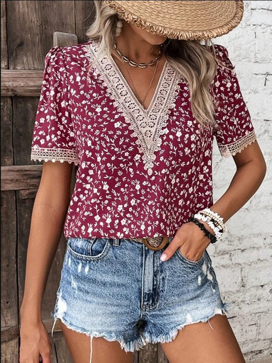 Full Size Printed V-Neck Short Sleeve Blouse - Trendsi
