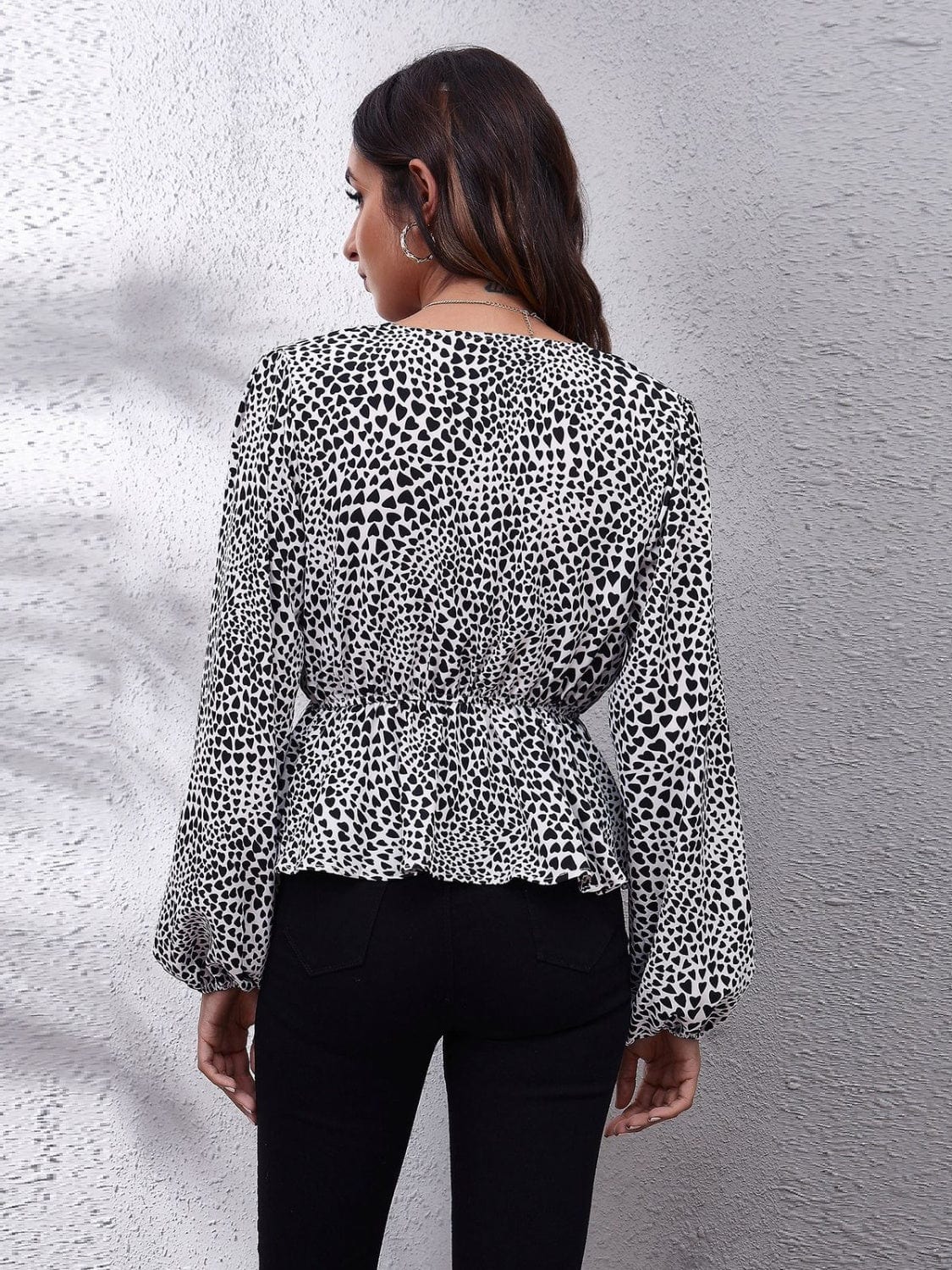Ruched Printed V-Neck Long Sleeve Blouse - Trendsi