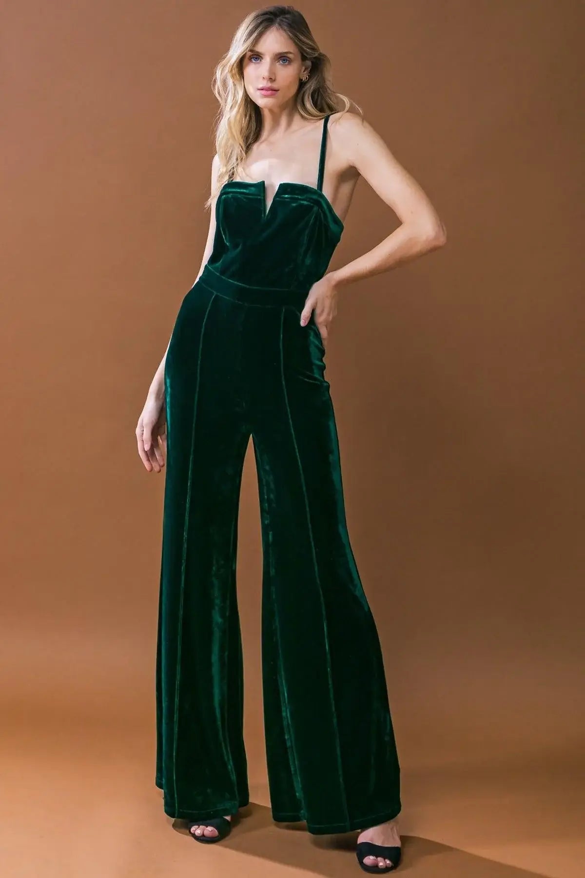 BLOW A KISS VELVET JUMPSUIT - Flying Tomato - Flyclothing LLC