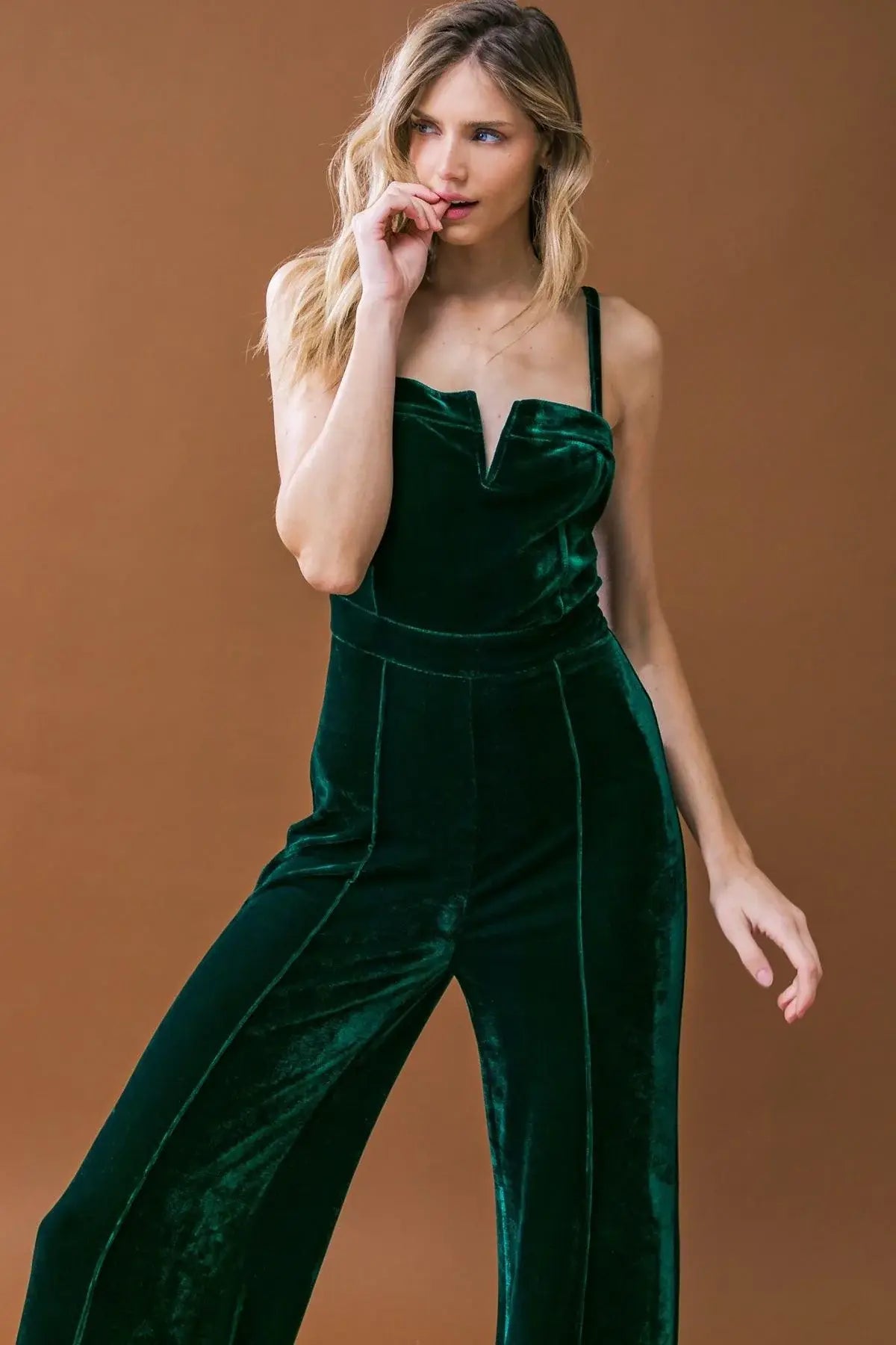 BLOW A KISS VELVET JUMPSUIT - Flying Tomato - Flyclothing LLC