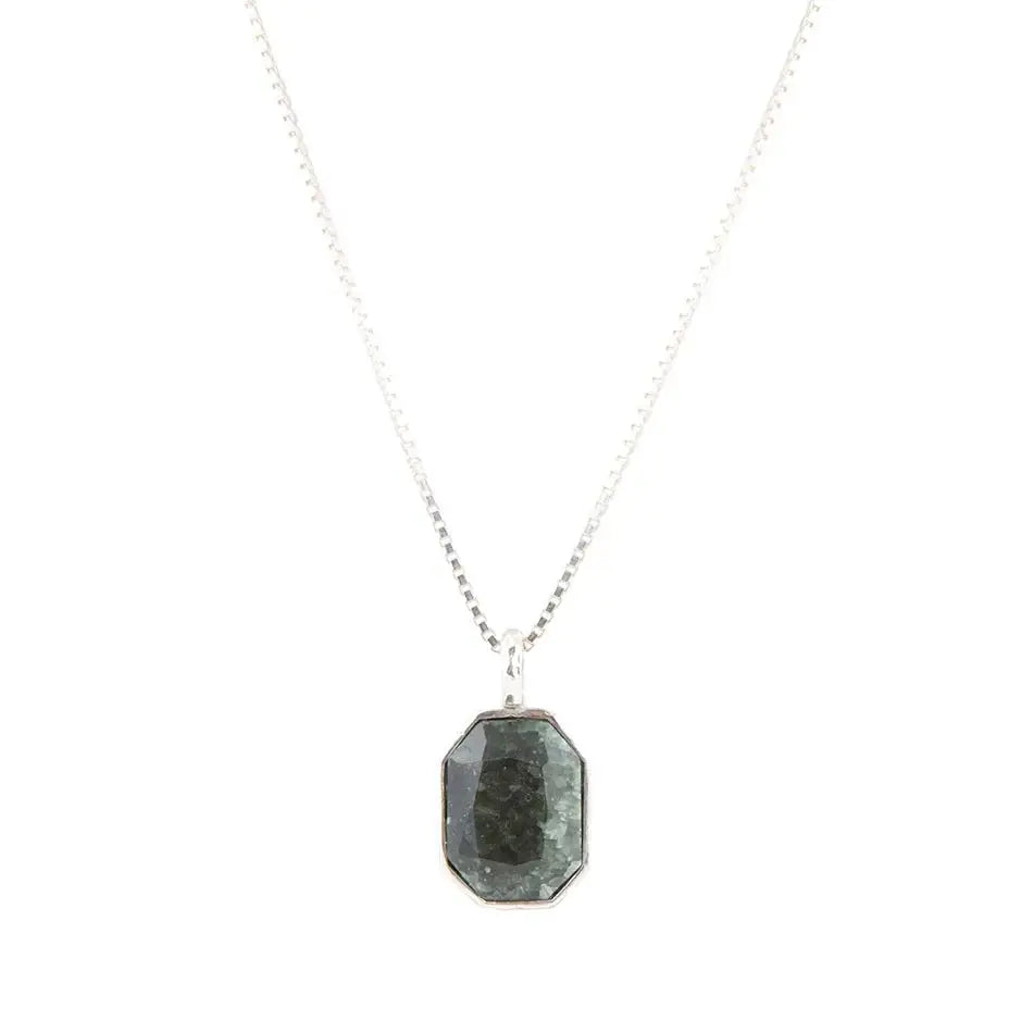 Hammered Green Seraphinite and Sterling Silver Pendant Necklace - Barse Jewelry - Flyclothing LLC