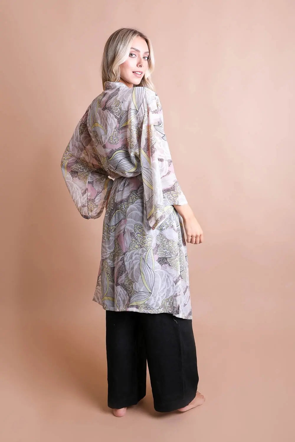 Ikebana Kimono 🪷 - Boho Clothing and Accessories - Flyclothing LLC