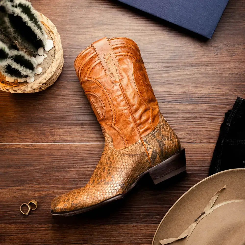 Kansas Cognac - Marco Di Milano - Flyclothing LLC