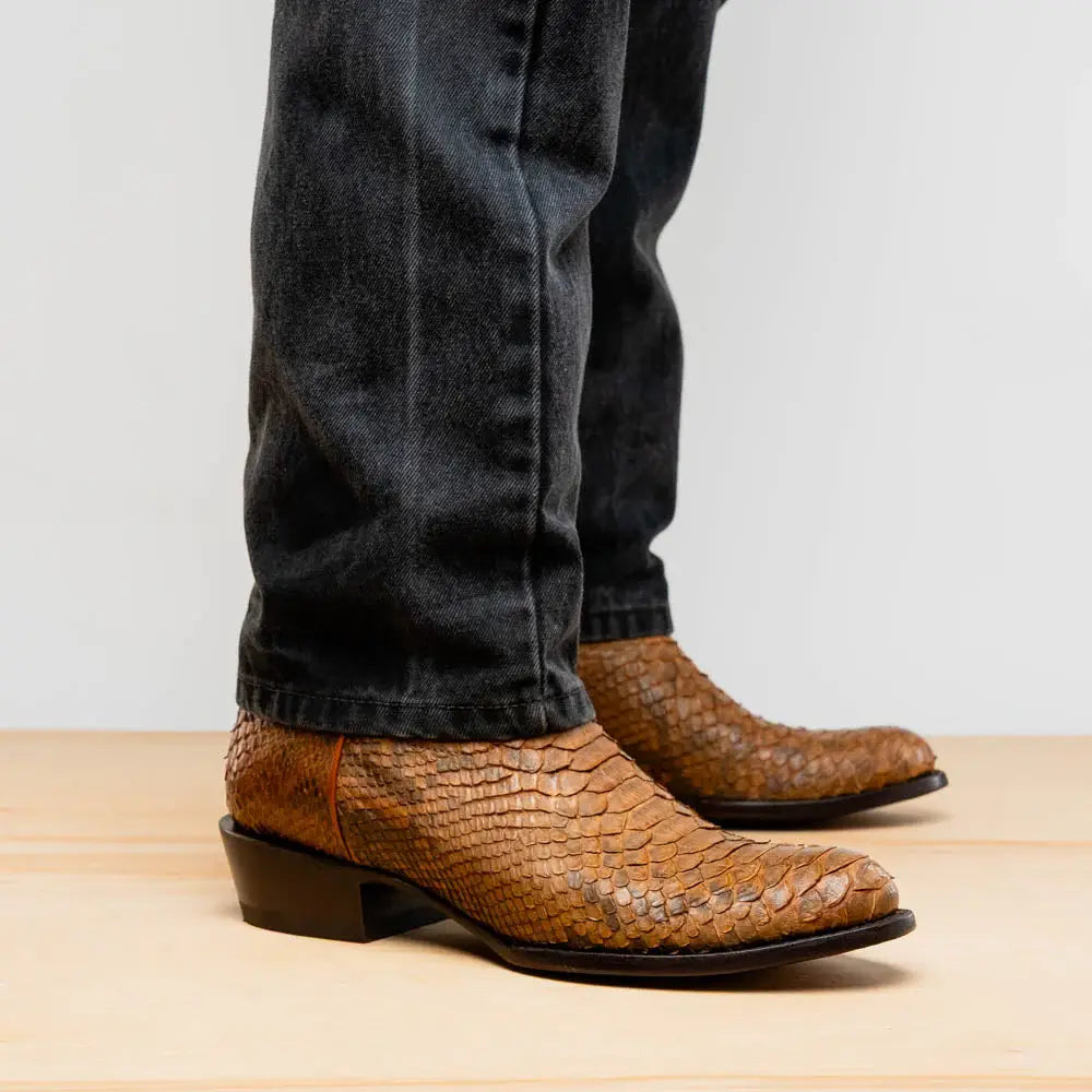 Kansas Cognac - Marco Di Milano - Flyclothing LLC
