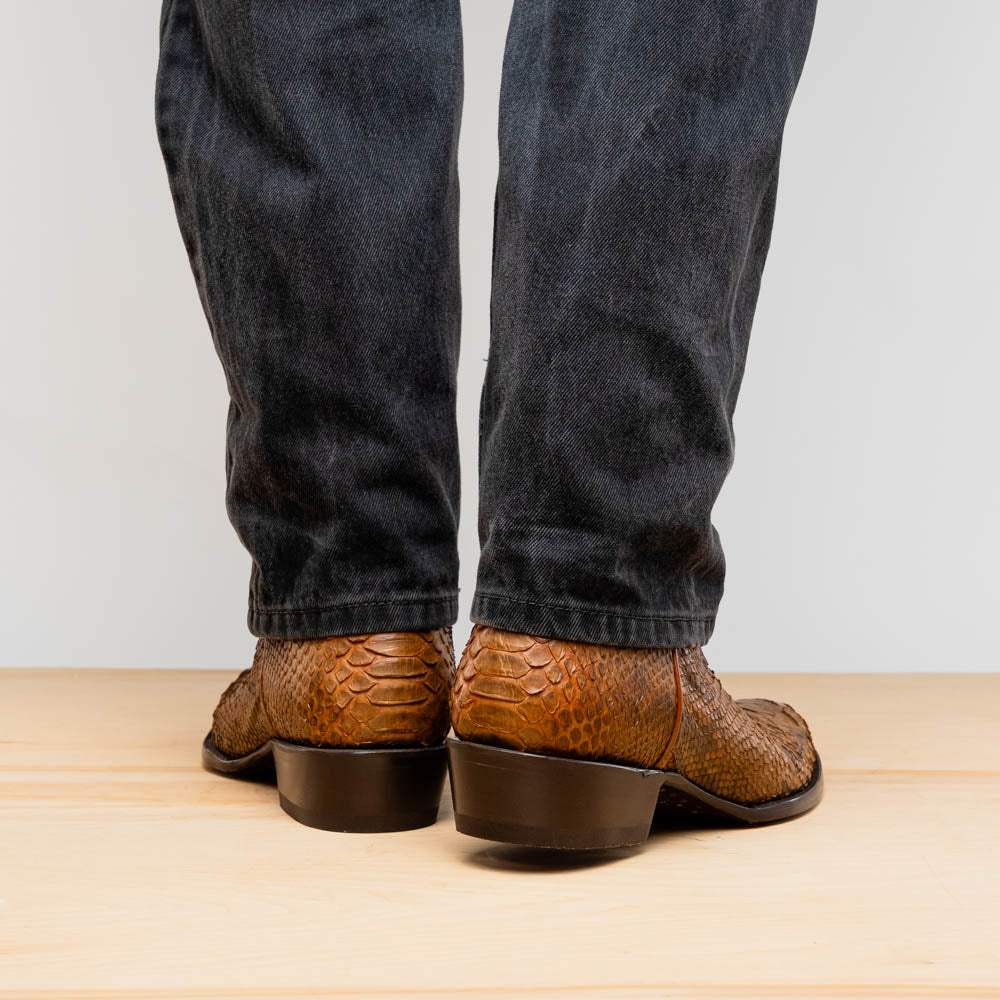 Kansas Cognac - Marco Di Milano - Flyclothing LLC