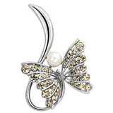 LO2765 - Imitation Rhodium White Metal Brooches with Synthetic Pearl in White - Alamode - Flyclothing LLC