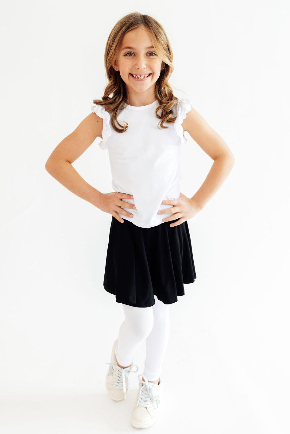 Black & White Twirl Skegging