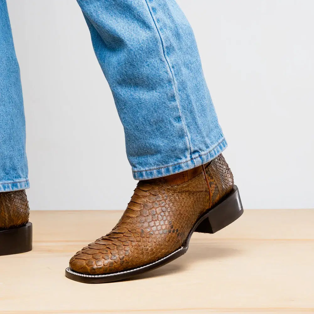 Missouri Cognac - Marco Di Milano - Flyclothing LLC