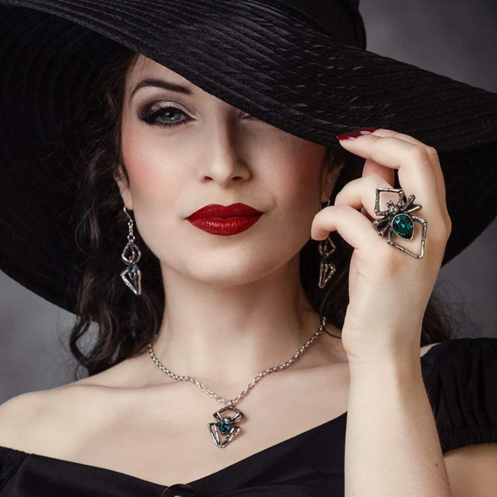 Emerald Spiderling Pendant - Alchemy of England - Flyclothing LLC