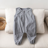 Autumn and Spring Arrival Baby Unisex Simple Zip-up Sleeveless Thick Rompers Vest