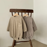 New Arrival Baby Unisex Simple Solid Color Long Sleeves Onesie With Pocket