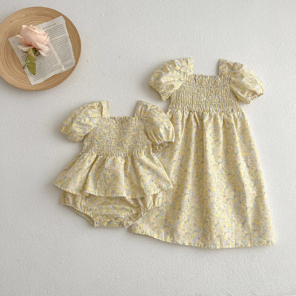 Baby Ditsy Flower Graphic Puff Sleeves Oneseis And Dress - MyKids-USA™