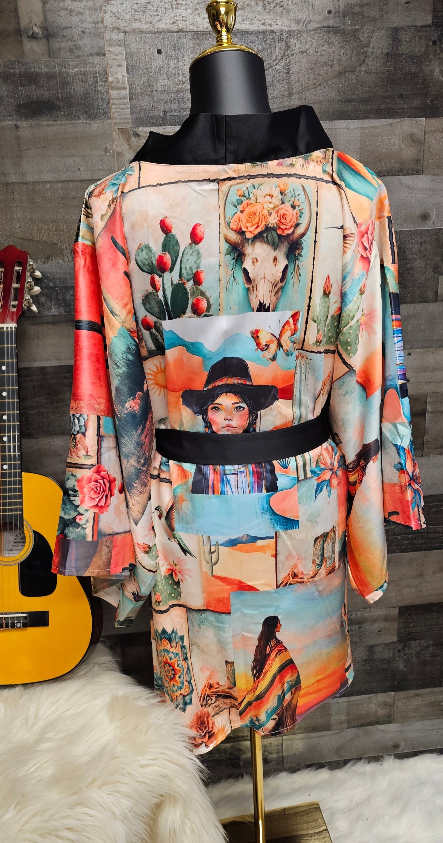 Baha Ranch Colores de Mexico Pictures of the Southwest Satin Kimono Sleeve Robe