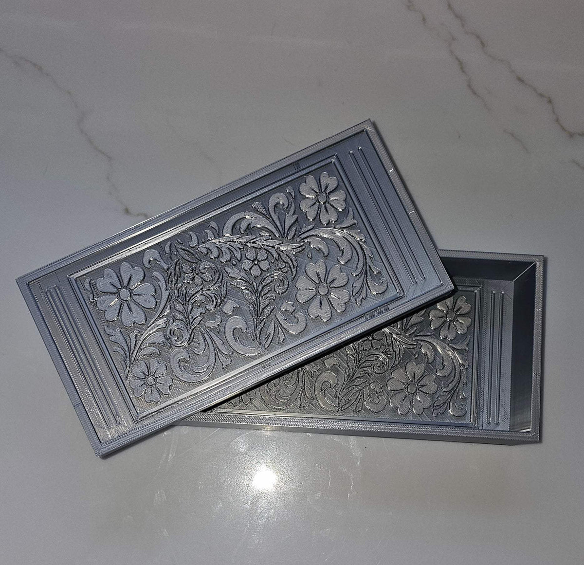 3d Print Silver Tooled Horse Trinket Gift Box with free horse keychain