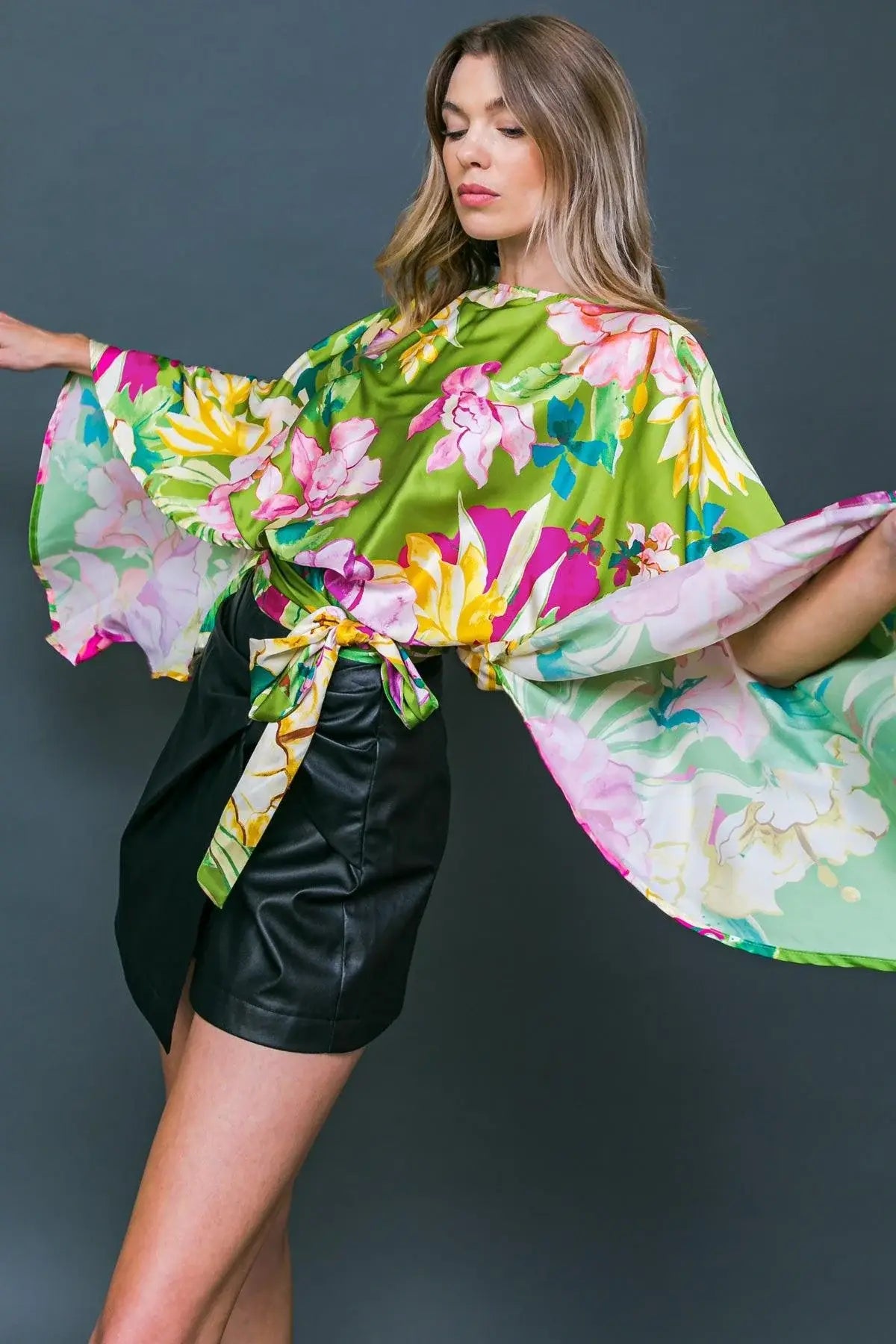 EXTRAVAGANT PRESENCE WOVEN TOP - Flying Tomato - Flyclothing LLC