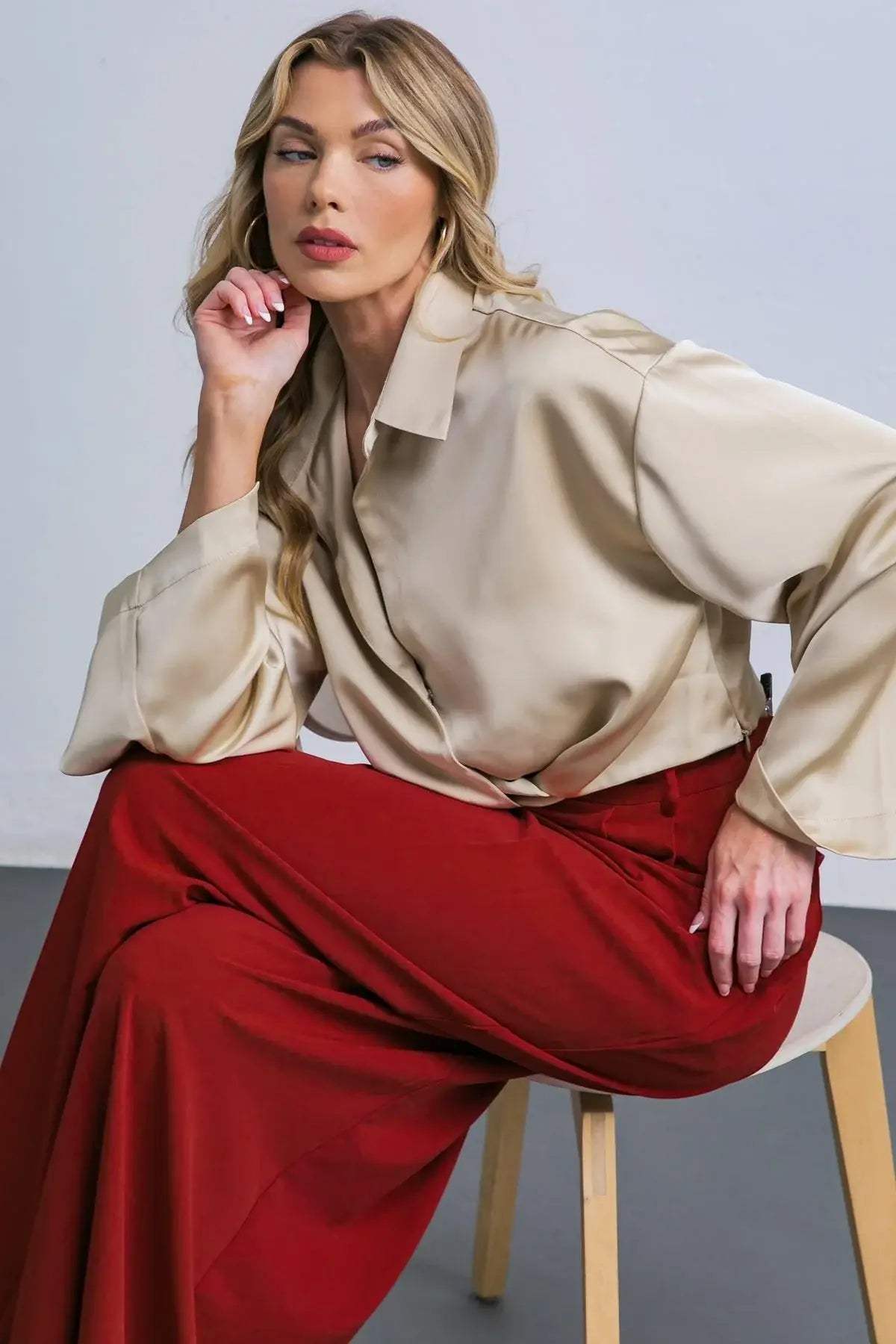 POWERFUL CHARM WOVEN SATIN TOP - Flying Tomato - Flyclothing LLC