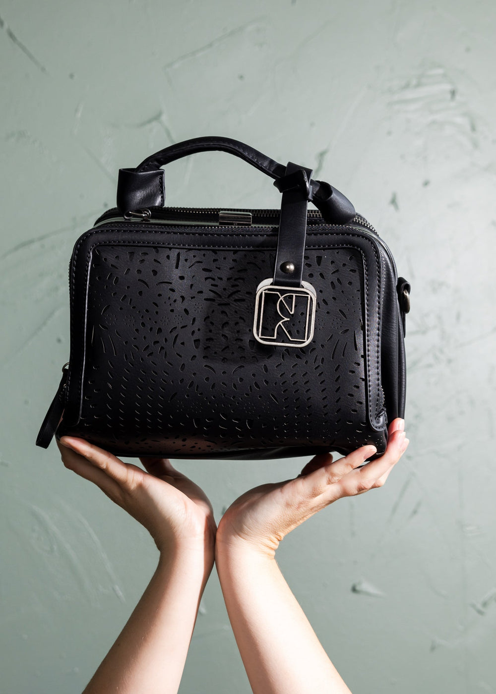 Savvy Handbag in Black - Naughty Monkey