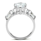 SS049 - Silver 925 Sterling Silver Ring with AAA Grade CZ  in Clear