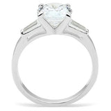 SS061 - Silver 925 Sterling Silver Ring with AAA Grade CZ  in Clear