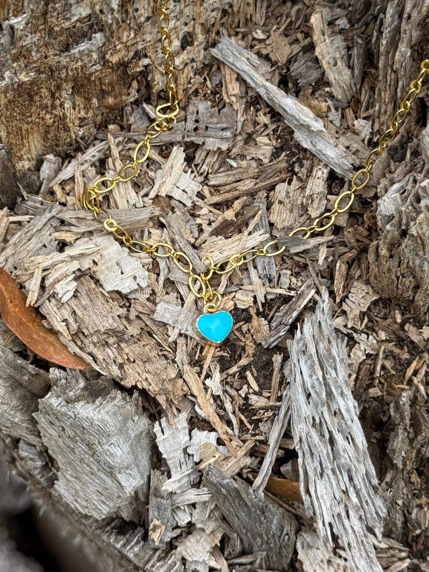 Turquoise Heart Gold Chain Necklace - Wild Junkie - Flyclothing LLC