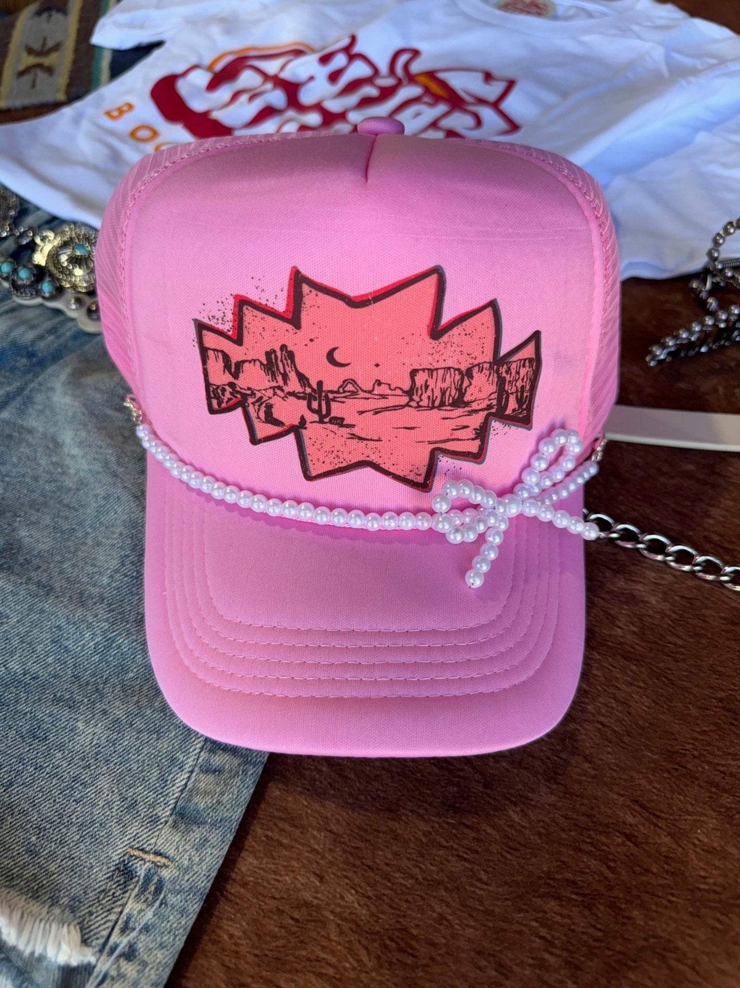 White Pearl Bow Trucker Hat Chain - Wild Junkie - Flyclothing LLC