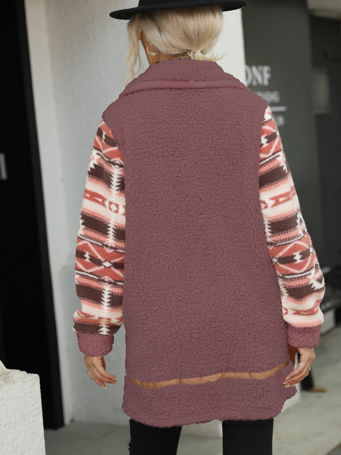 Geometric Zip-Up Collared Sherpa Jacket - Trendsi