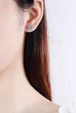 1 Carat Moissanite Geometric Stud Earrings - Trendsi