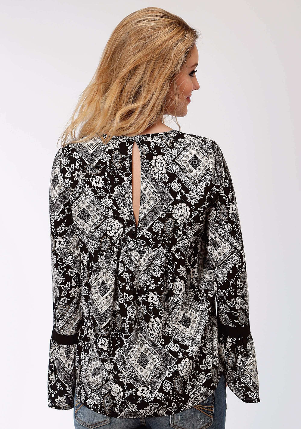 Roper Womens Black And White Diamond Floral Print Long Sleeve Western Shirt - Roper - Flyclothing LLC