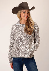 Roper Womens Snow Leopard Print Fleece Pullover
