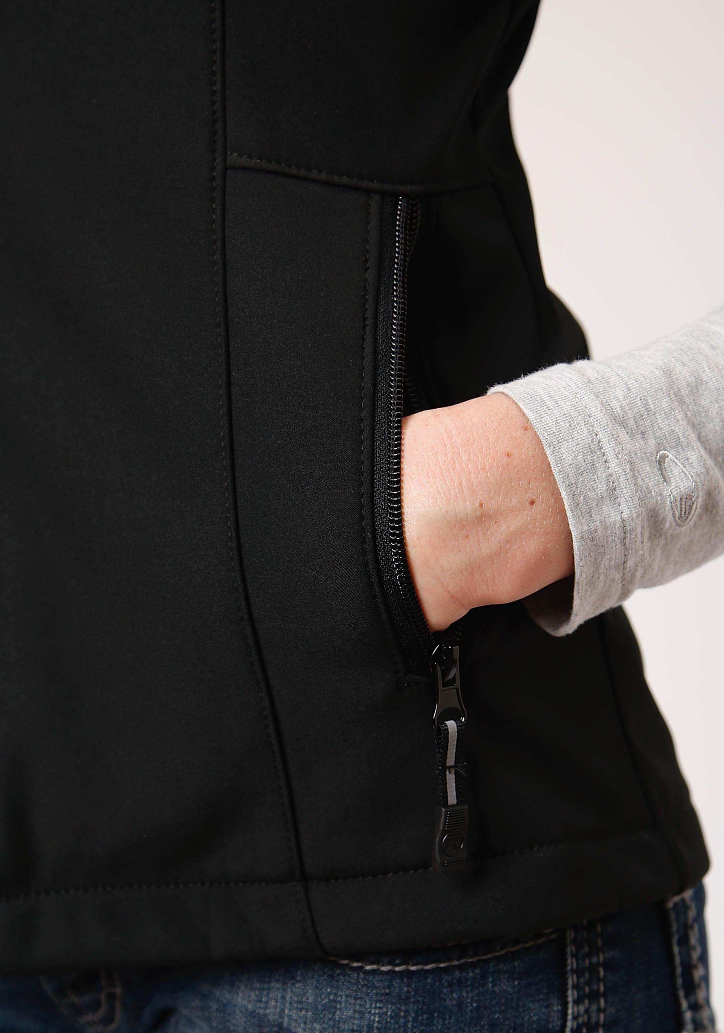 Roper Womens Black Softshell With Black Fleece Lining Zip Front Vest - Roper - Flyclothing LLC