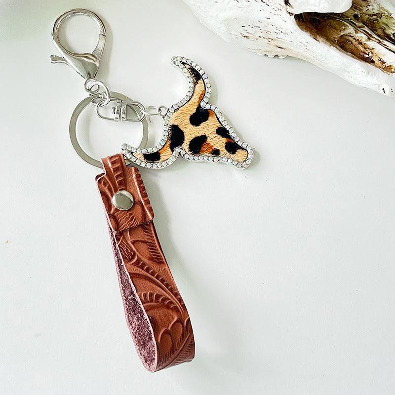 Rhinestone Bull Keychain - Trendsi