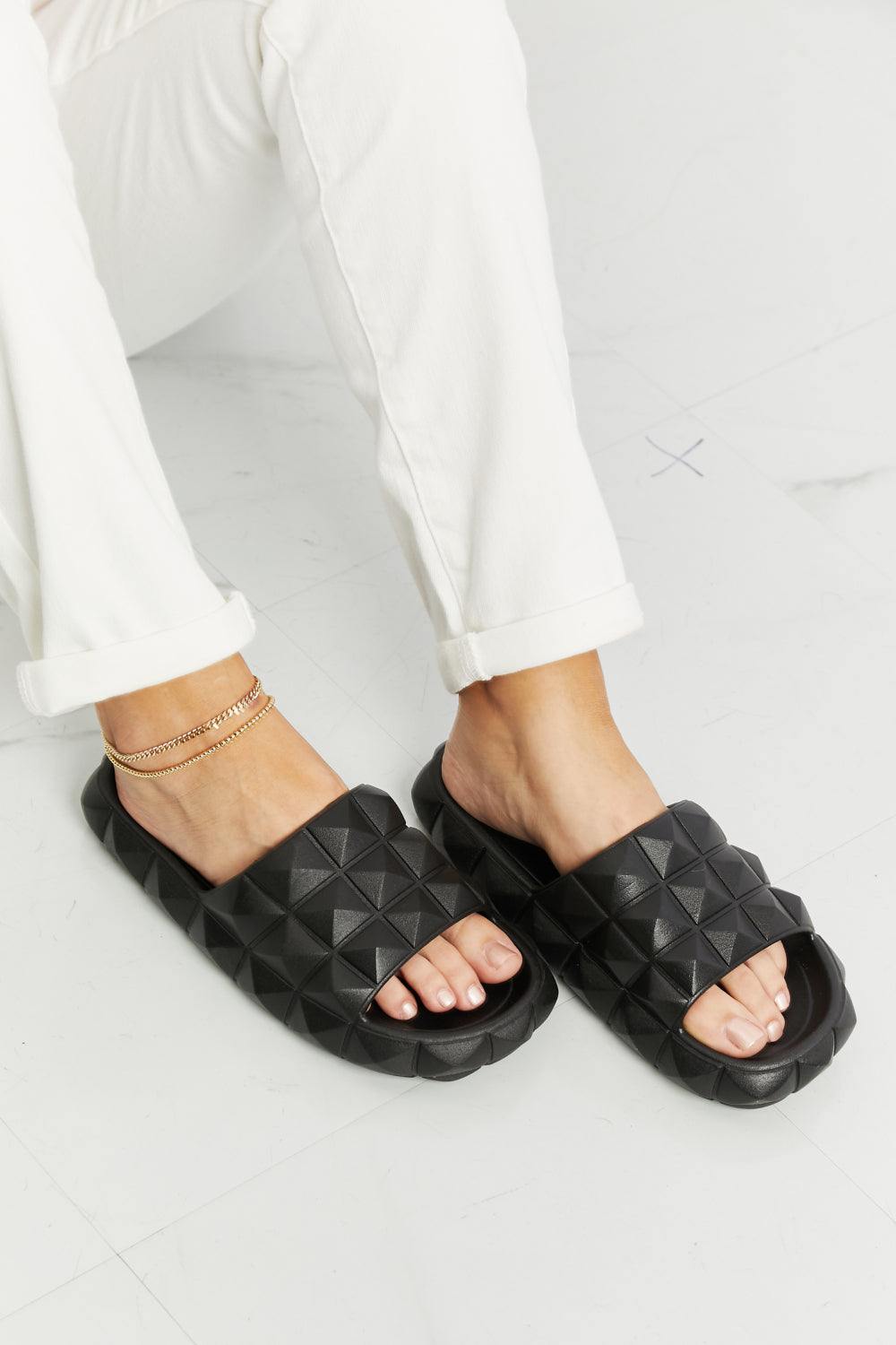 Legend Let's Chill 3D Stud Slide Sandal - Trendsi