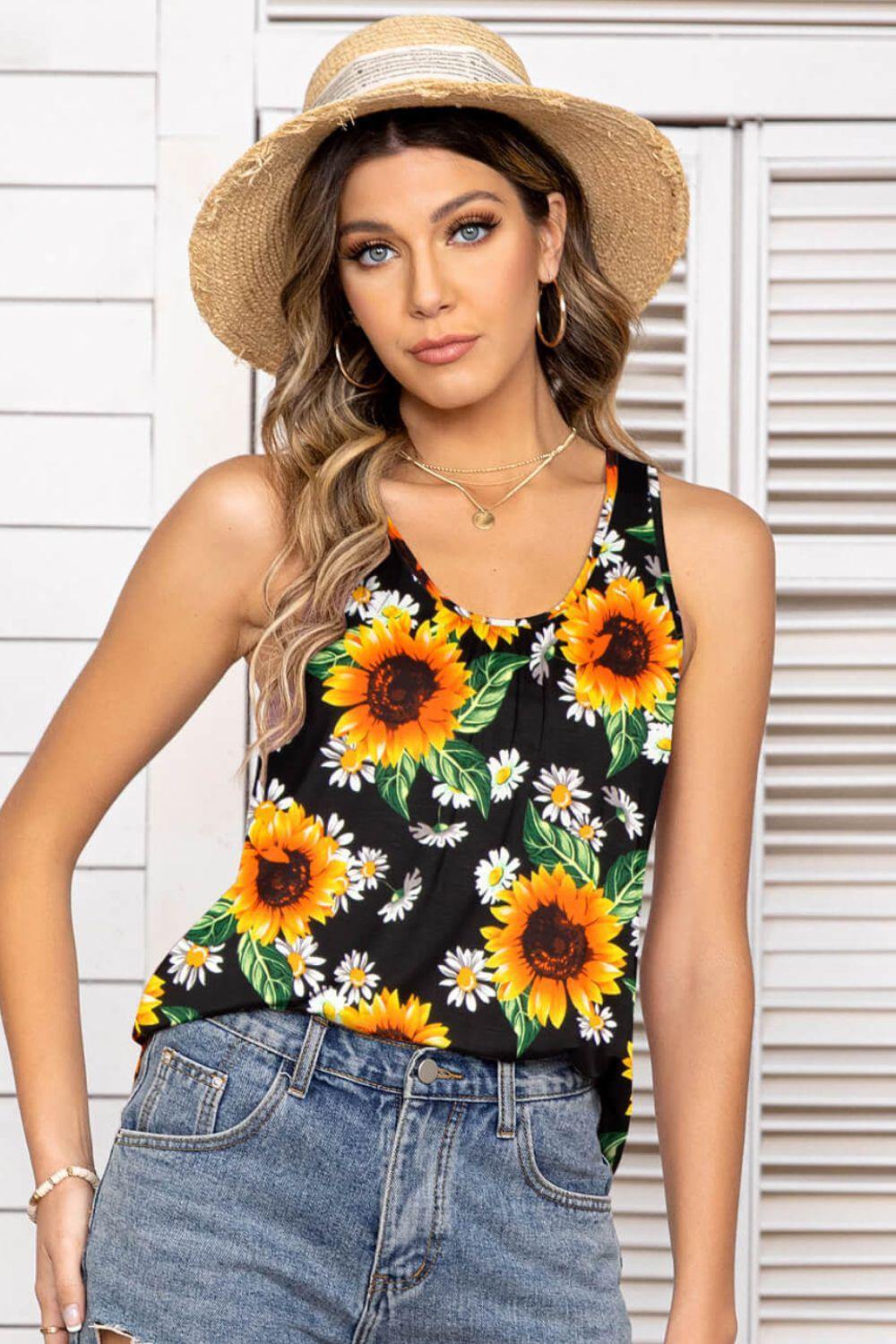 Floral Scoop Neck Tank Top - Trendsi
