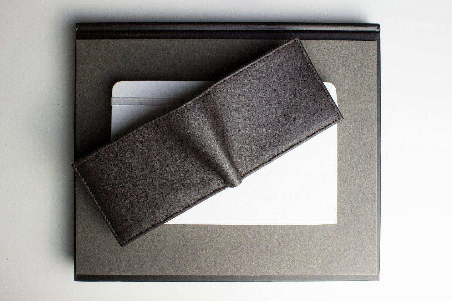 Kiko Leather Traditional Bifold Wallet - Kiko - Flyclothing LLC
