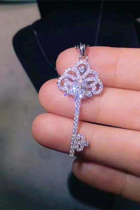1 Carat Moissanite Key Pendant Necklace - Trendsi - Flyclothing LLC