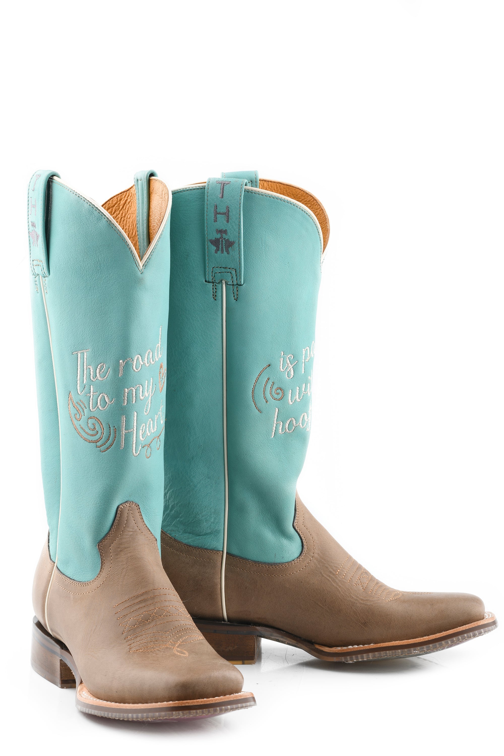Tin Haul WOMENS A COWGIRLS MOTTO WITH BORN TO BE FREE SOLE